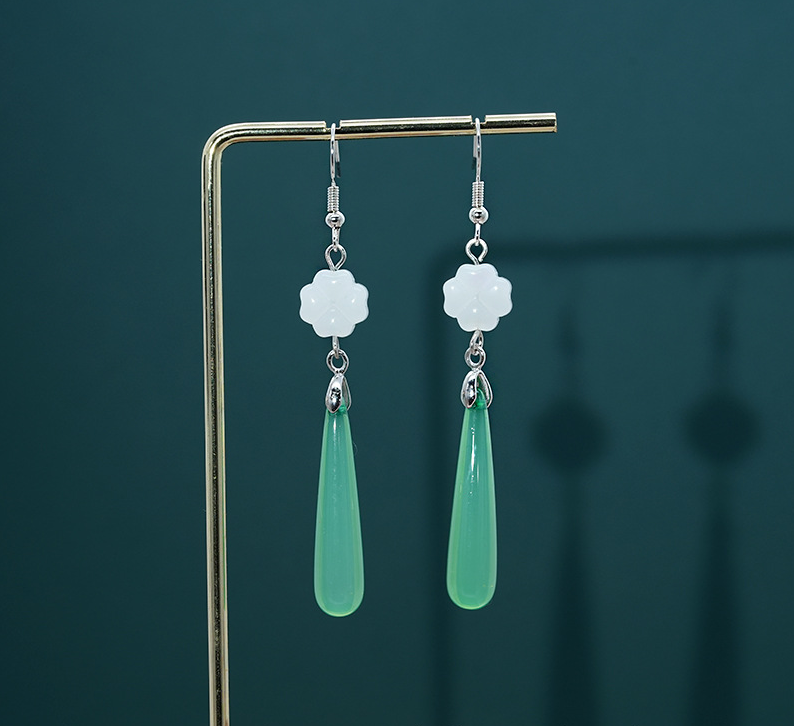 Chinese ethnic style Song Dynasty tassel earrings Chinese style ancient style earrings cool earrings for women