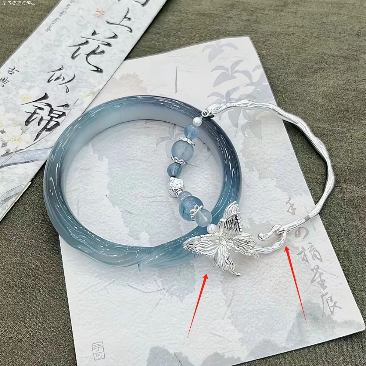 Chinese style fox bracelet peace lock tassel bracelet women's niche popular bracelet ancient style cool feeling hand jewelry