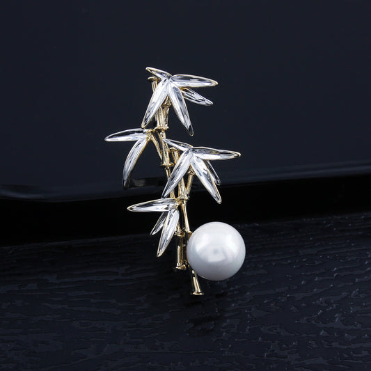 Chinese style bamboo brooch for women or man, high-end men's two-color real gold electroplating high-end brooch pin niche accessories pectoral